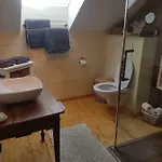 לינה וארוחת בוקר Maison Pierreuse