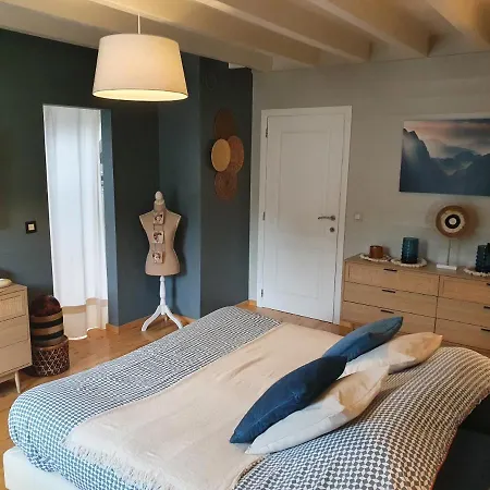 Maison Pierreuse Bed & Breakfast