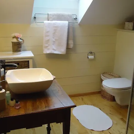 ベッド・アンド・ブレックファスト Maison Pierreuse